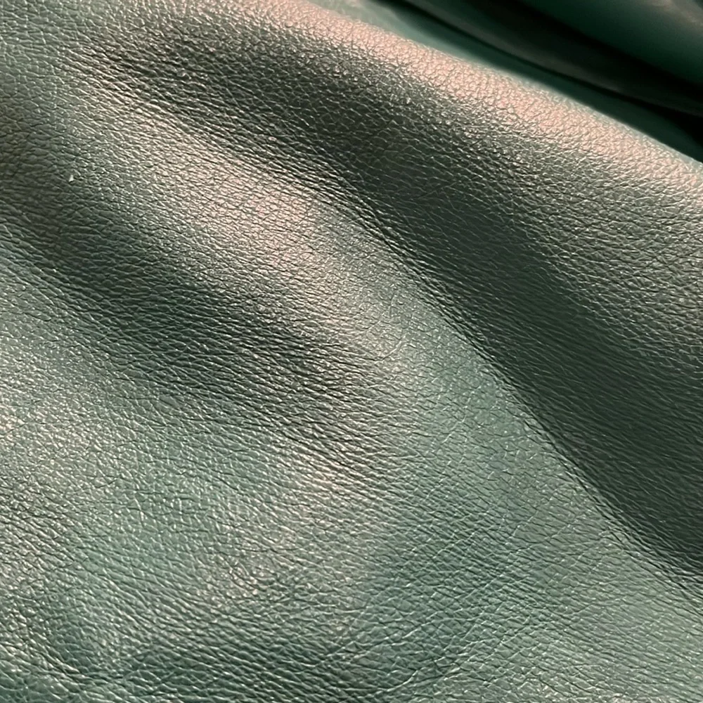 Ladies Green Lambskin Leather Skirt - Picture 5 of 5